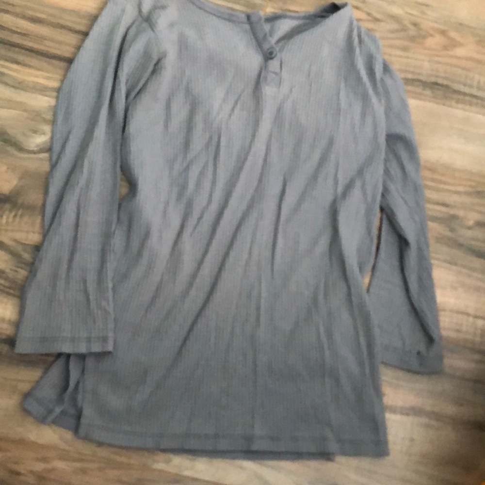 Long sleeve shirt